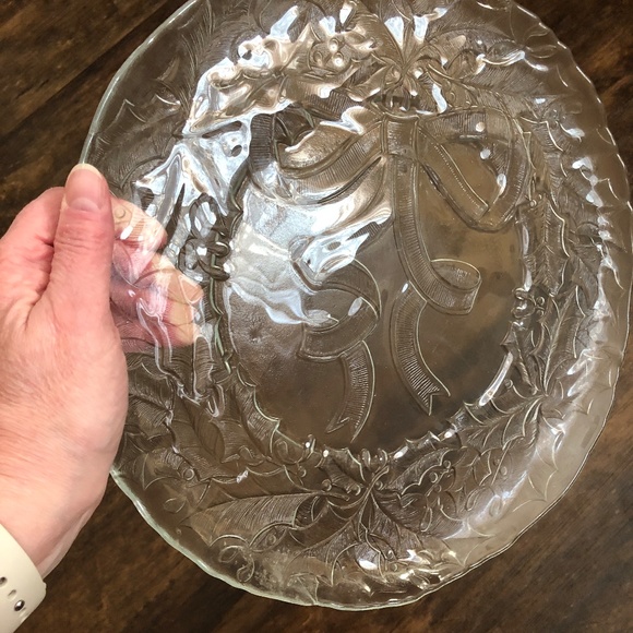 🎄SALE Holiday Christmas Cookie Tray, pressed glass, Vintage - Picture 4 of 7